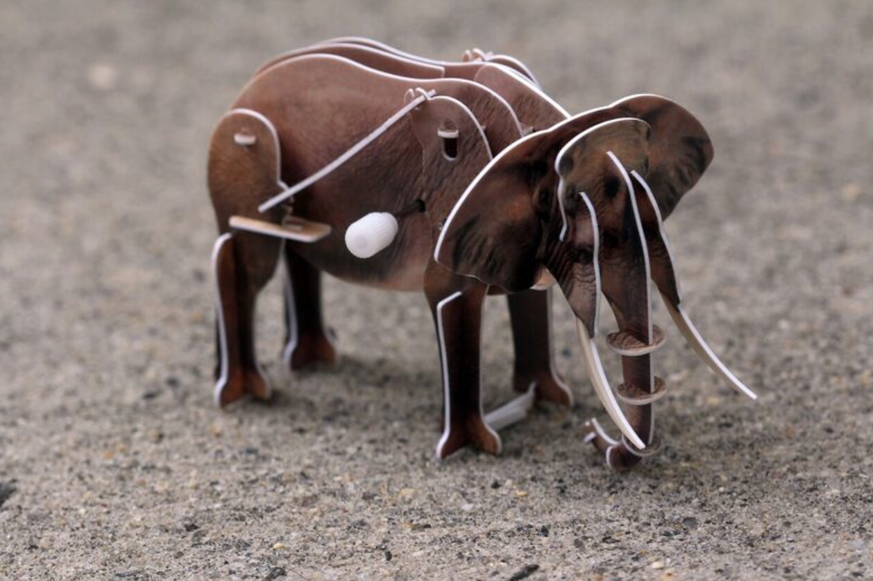 3-D motokit - elephant