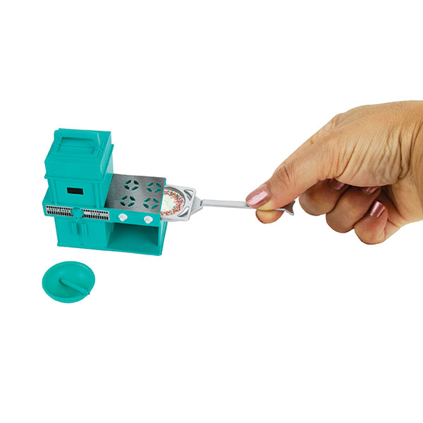 World's Smallest Easy Bake Oven by Super Impulse