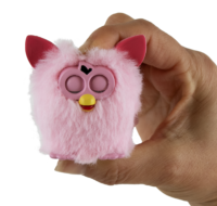 5305_FURBY_PINK_PRESS_HAND_IMG_3803 copy_RGB_HIREZ furby